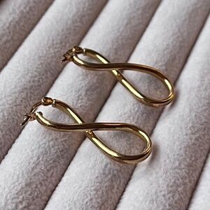 E016 | Infinity Dangle Earrings